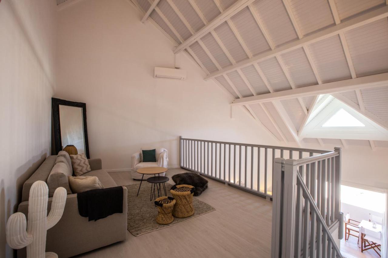 Stunning New Apartment With View Of Orient Bay Quarter of Orleans Exterior photo